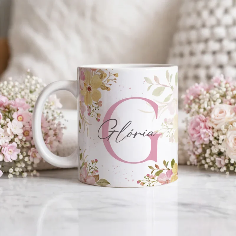 Caneca Alfabeto Floral A a Z